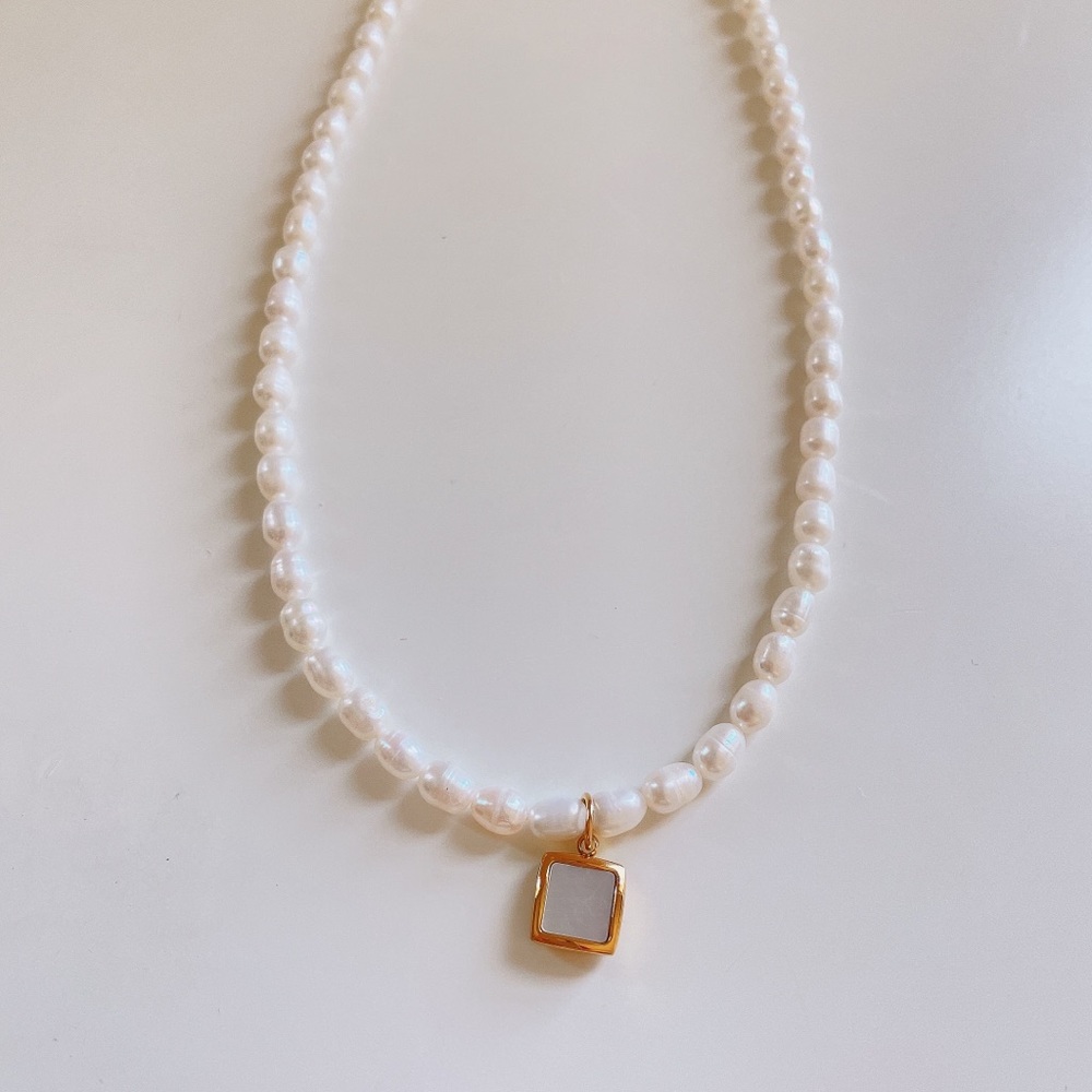 18K gold plated genuine rice pearl necklace - Picture 7 of 8